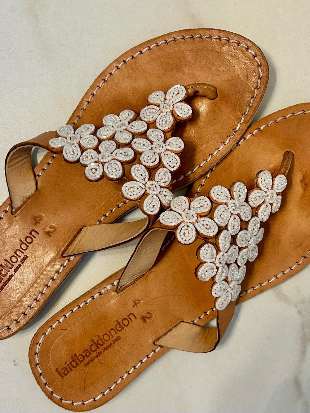 Women's Laidback London Leather Sandals with White Beaded Flowers, size 11/11.5